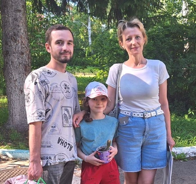 Ева, Ирина и Юрий